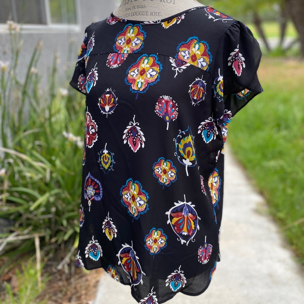 🎉new Listing🎉 Ann Loft Blouse